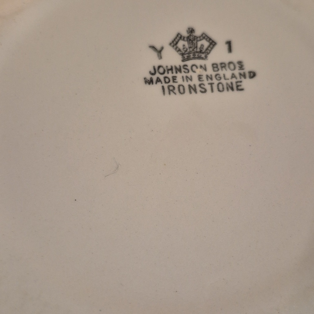 JOHNSON BROTHERS IRONSTONE 1970s 'Fiesta' Floral Patterned Side Plates, Set of 2 - Picture 7 of 10